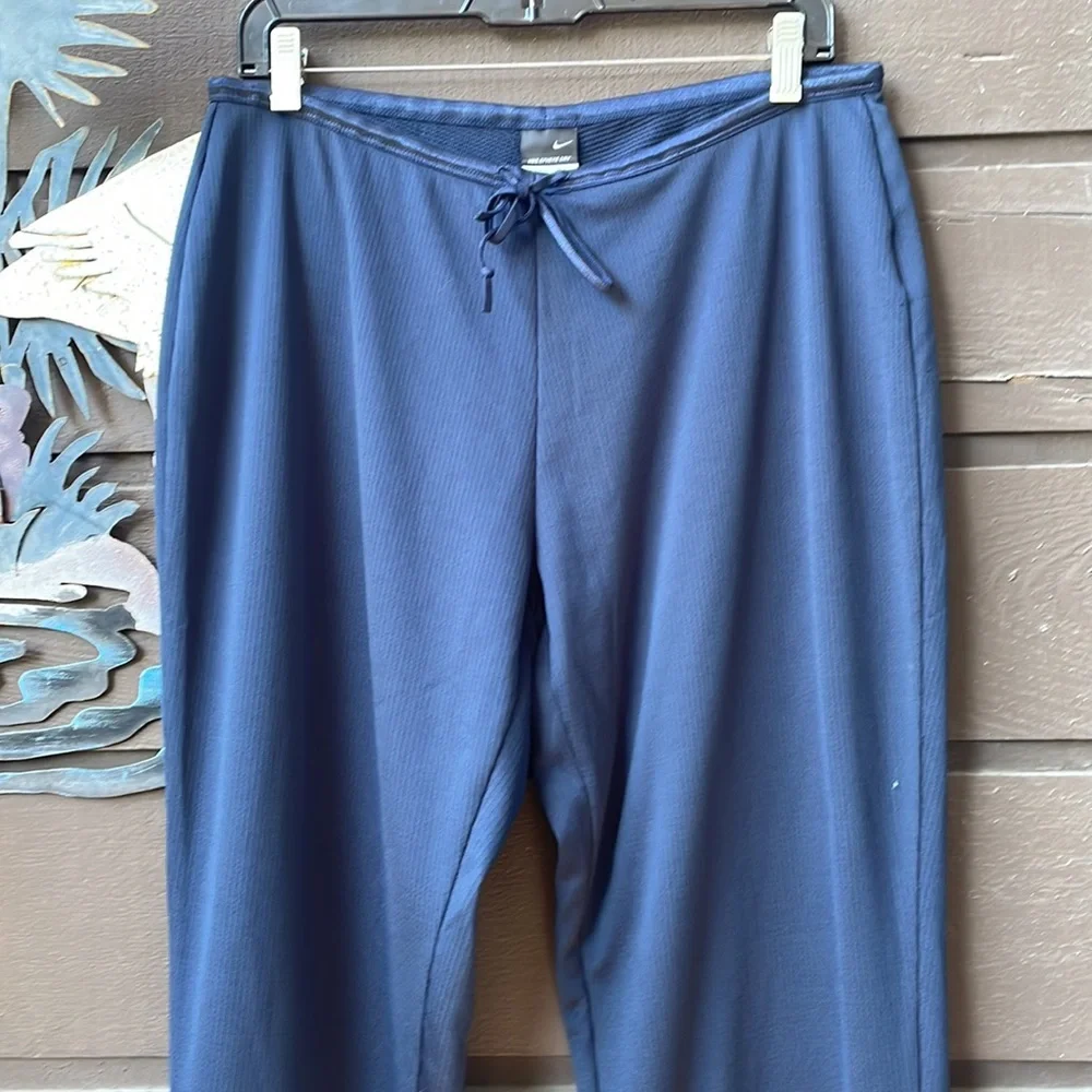 Nike Navy Sphere Dry Pants - Picture 2 of 8